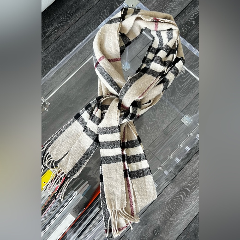 Burberry Cashmere Check Scarf